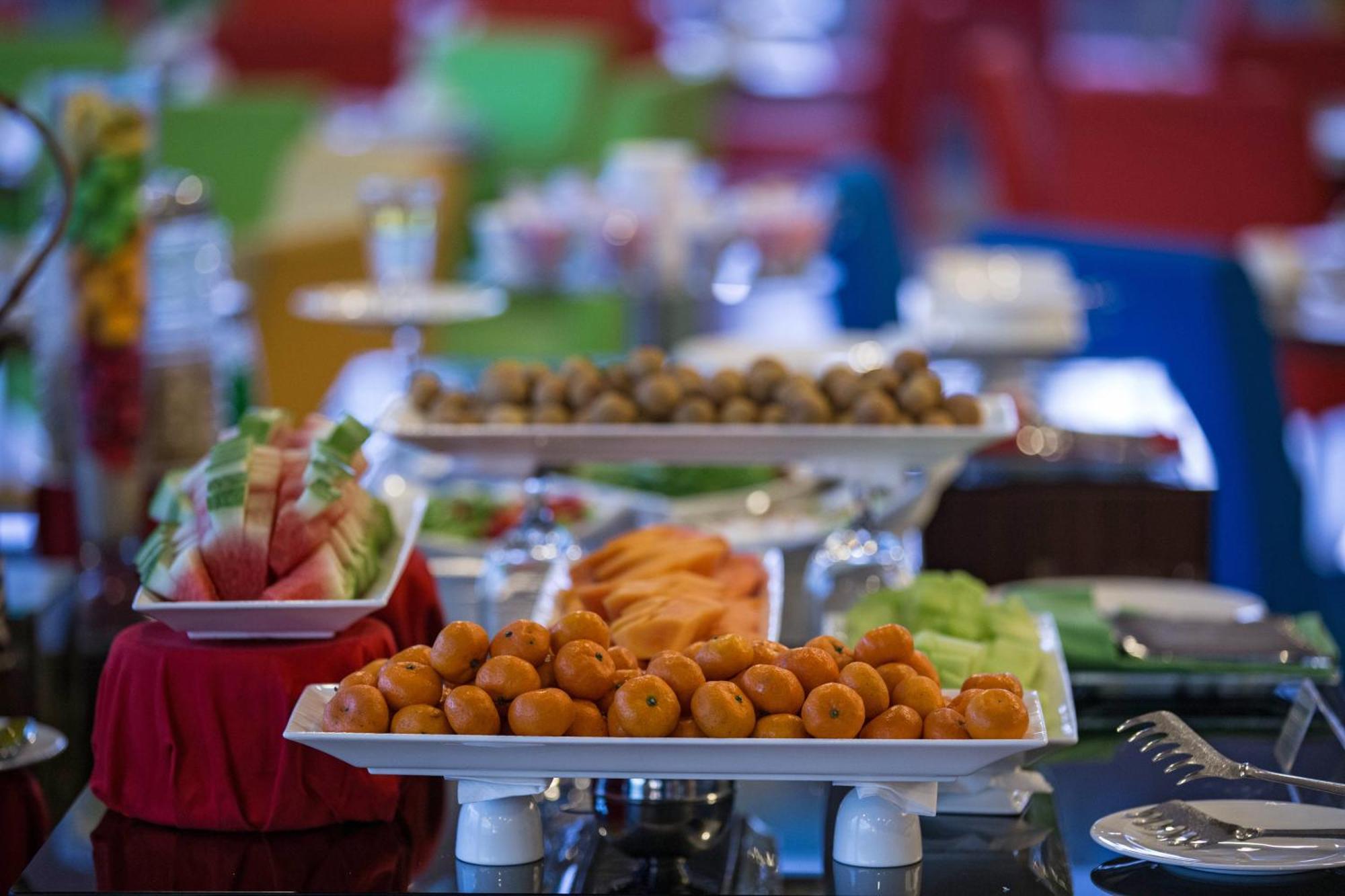 Patra Bandung Hotel Екстериор снимка